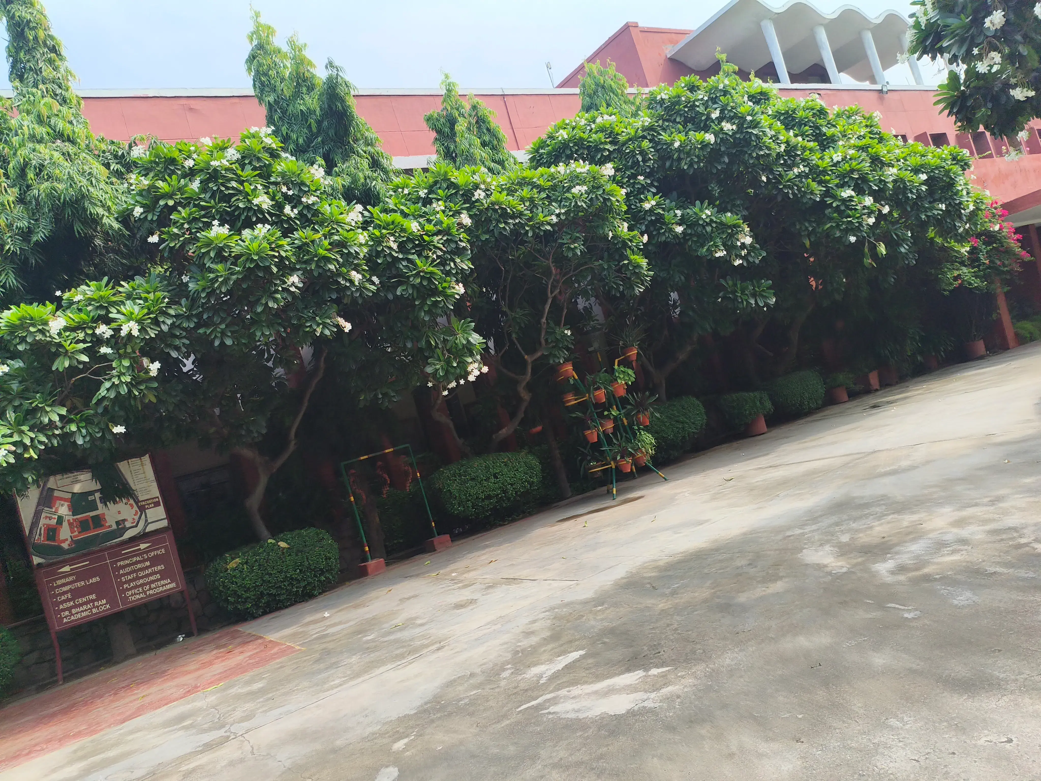 LSR Delhi Campus photo 10